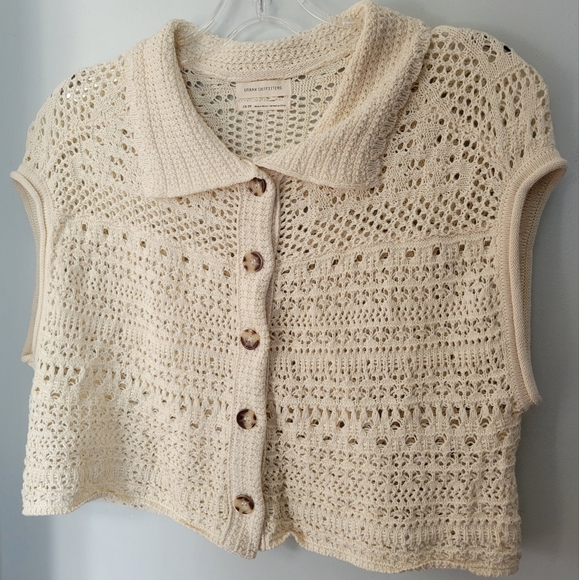 Urban Outfitters Jackets & Blazers - Urban Outfitters Crochet Oversized Sleeveless Button Down Collared Vest